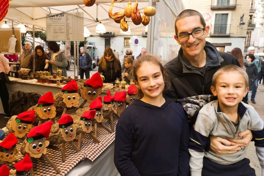 Barcelona: Churros, Hot Chocolate, and Games Family Tour - Key points to know before booking