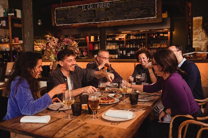 Barcelona : Gothic, Tapas, Churros & Vermouth - Starting at Plaça de Catalunya at 11:45