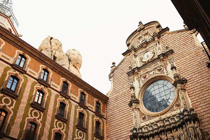 Barcelona : Gothic, Tapas, Churros & Vermouth - Churros, vermouth, and a real tapas lunch