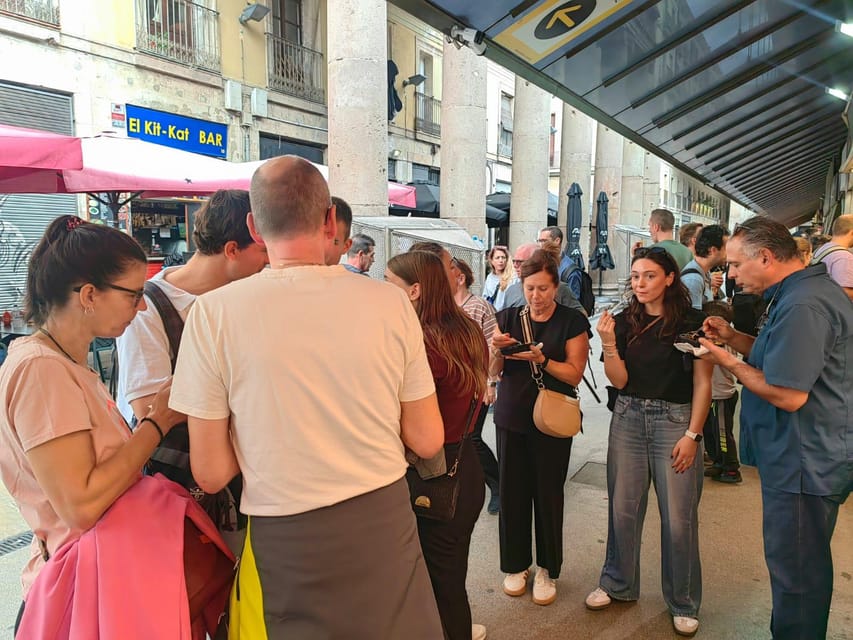 Barcelona: Local Market & Street Food Walking Tour - What the 2.5 hours feel like