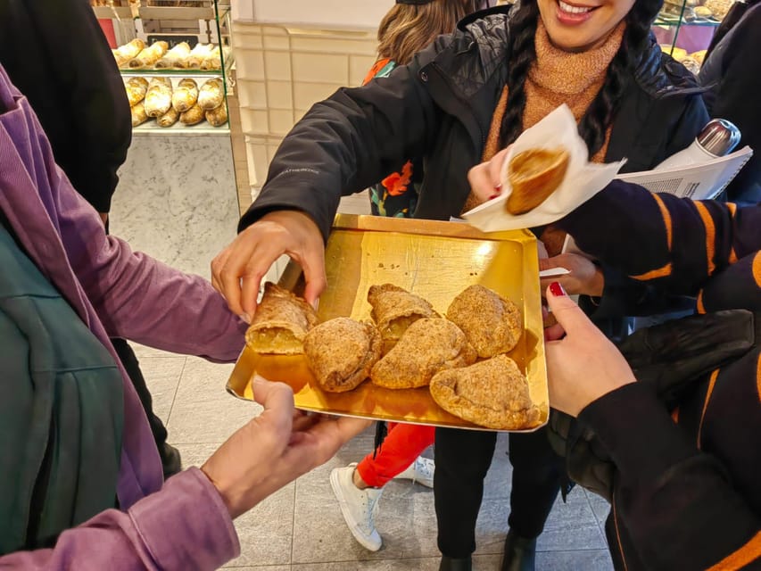 Barcelona: Local Market & Street Food Walking Tour - Who should book this Barcelona food walk?