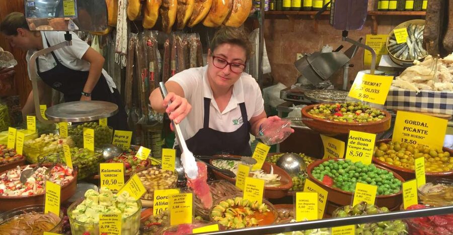 Barcelona Market Food Tour, Local & Artisanal Tastings - Why this market tour feels different from a standard tapas crawl