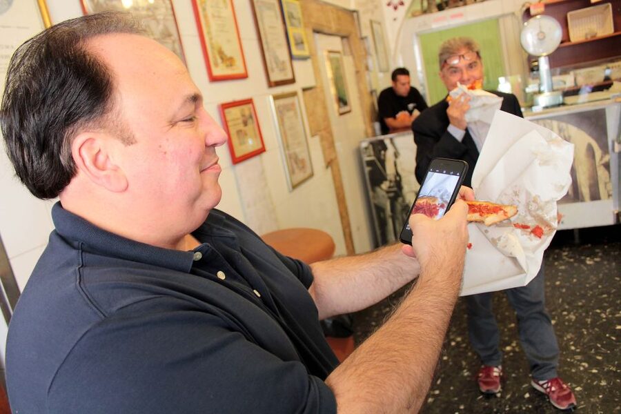 Bari: Rickshaw Street Food Tour - From Bari Vecchia to the French quarter