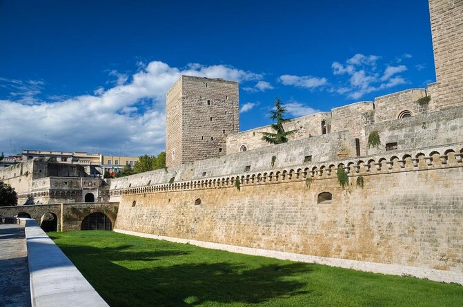 Bari’s Ultimate Street Food Tour - Small Group by Do Eat Better - Key things to know before booking