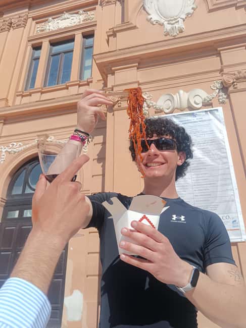 Bari: Walking Street Food Tour - Warm focaccia at a local panificio