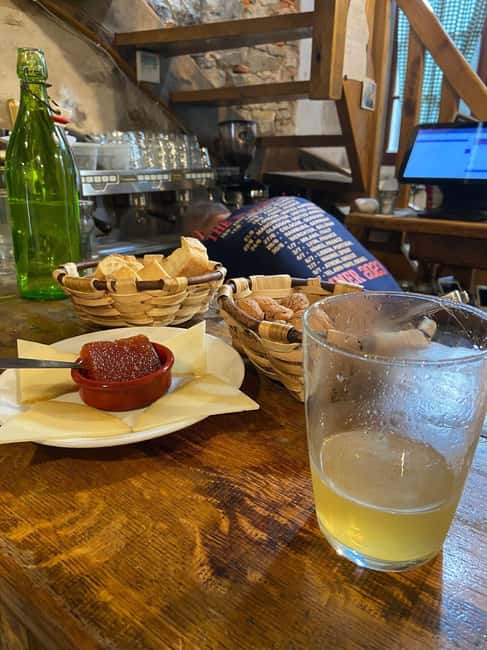 Bayonne: Guided Food Walking Tour (with Food and Drinks) - What $116 includes, and where the value lies