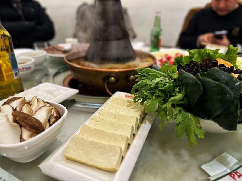 Beijing Hutong Food Crawl Delights: Peking duck, Hotpot&More - Why this Beijing food crawl works