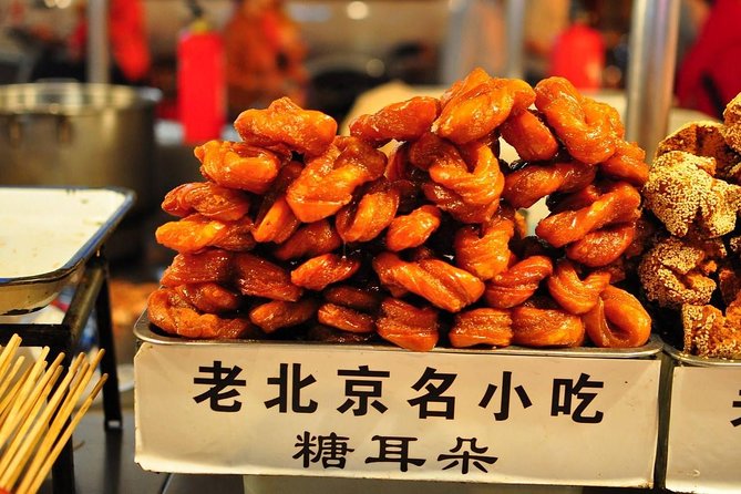 Beijing Private Hutong Food Walking Tour - Walking into Dongsi Hutong