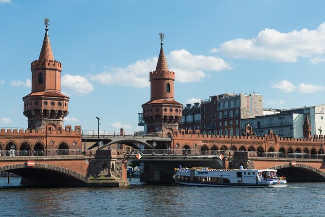 Berlin Center Food Tour with 8+ Authentic Local Tastings - Art galleries, Soviet boulevards, and the East Berlin chapter