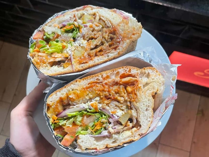 Berlin: Guided Street Food Tour with Tastings - Key points at a glance