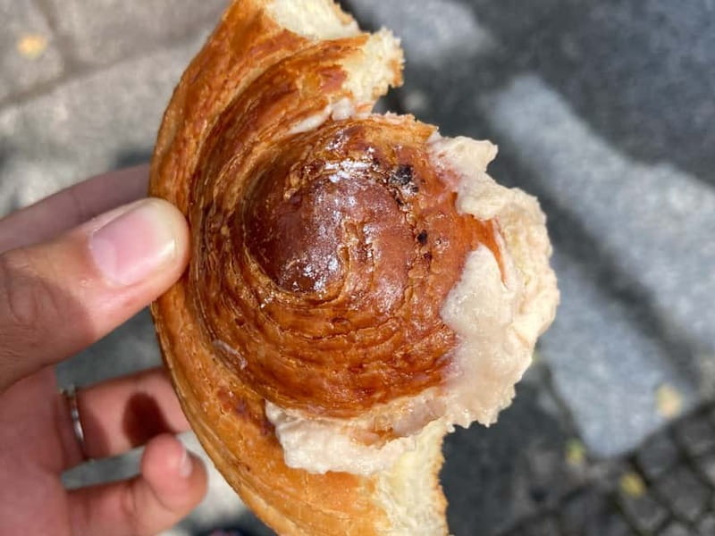Berlin: Guided Street Food Tour with Tastings - Which guide might shape your experience