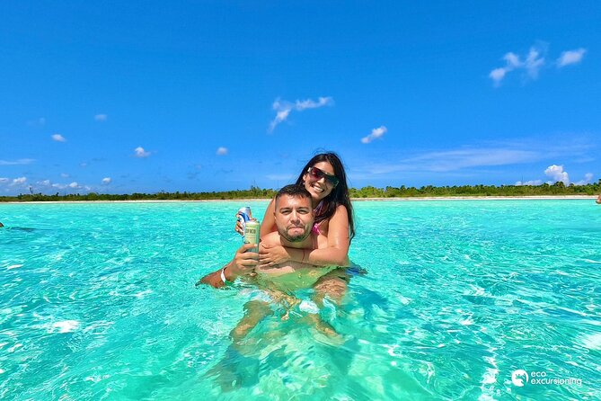 Boat Tour to Heaven in Cozumel with Ceviche - Group size, language, and comfort
