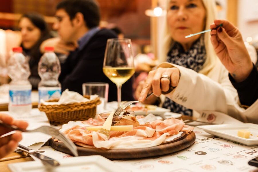 Bologna: Eat and Drink Like a Local Food Tour - Key points to know before booking