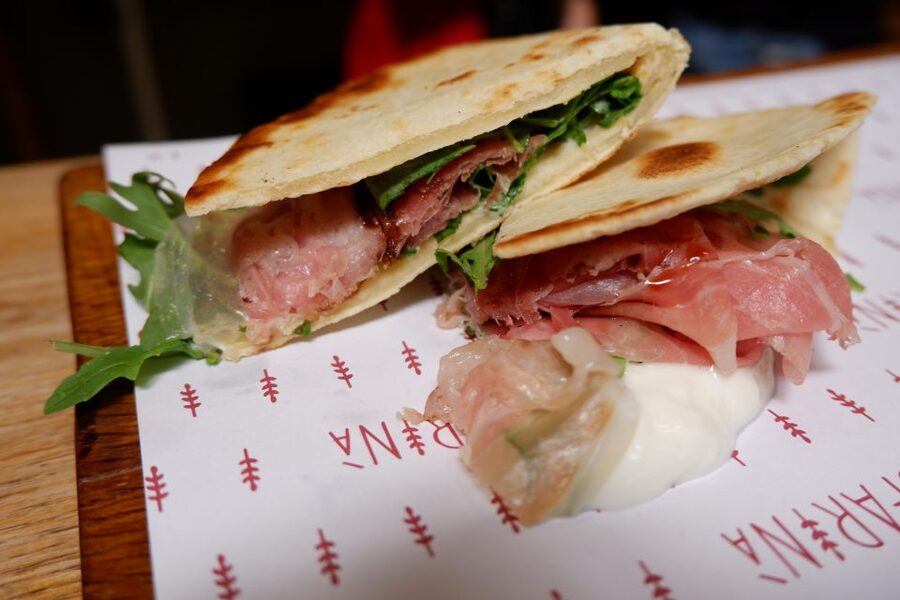 Bologna: Guided Food Markets Tour - Starting at Mercato delle Erbe on Via Belvedere