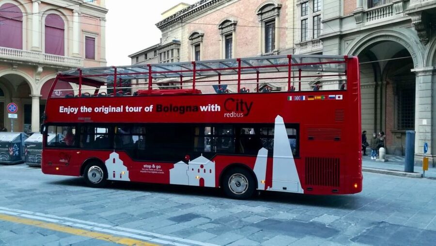 Bologna: Open Bus City Tour and Local Food Tasting - Getting value from the hop-on, hop-off stops