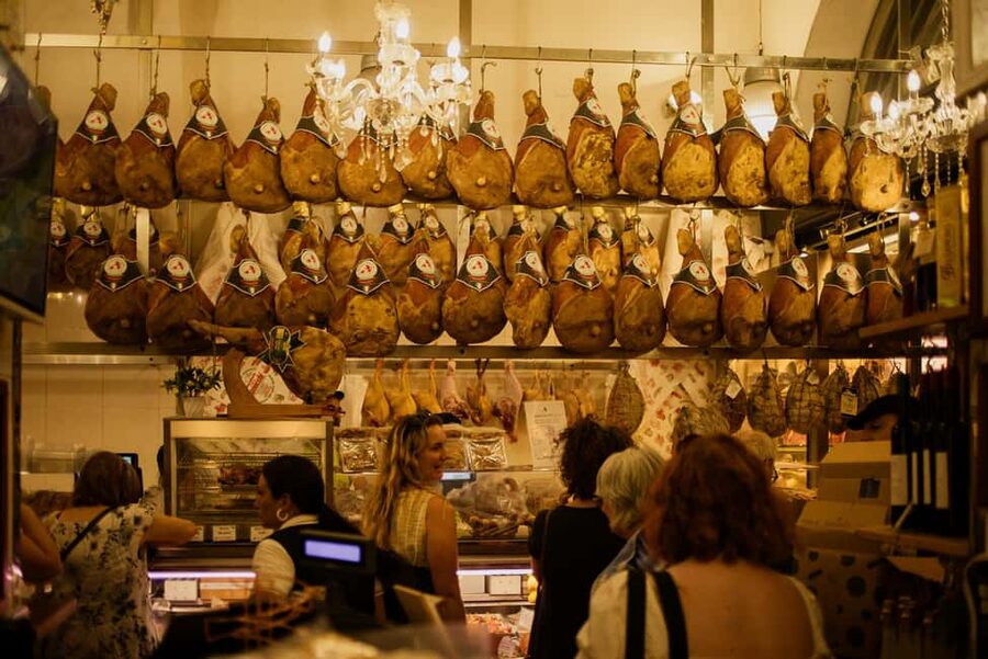 Bologna: Street Food Tour in the Historic Center - Why this food walk works in Bologna