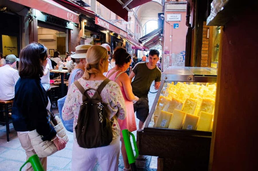 Bologna: Street Food Tour in the Historic Center - The first bites: cheese, tigelle, and lardo