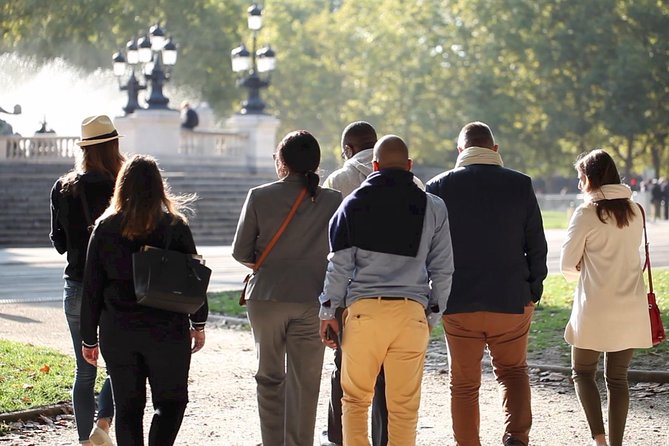 Bordeaux Historic and Gourmet Food Walking Tour - Canelé first, with a taste of Bordeaux