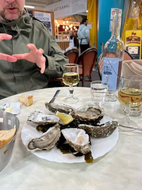 Bordeaux: Market Food Tour all included food & drinks - Capucins Market brings the food into focus