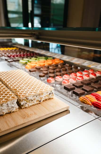 Bucharest: Local Food and History Tour - Why food is the right way into Bucharest