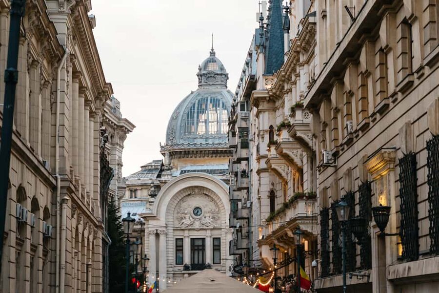Bucharest: Local Food and History Tour - The Amzei meeting point and first tasting