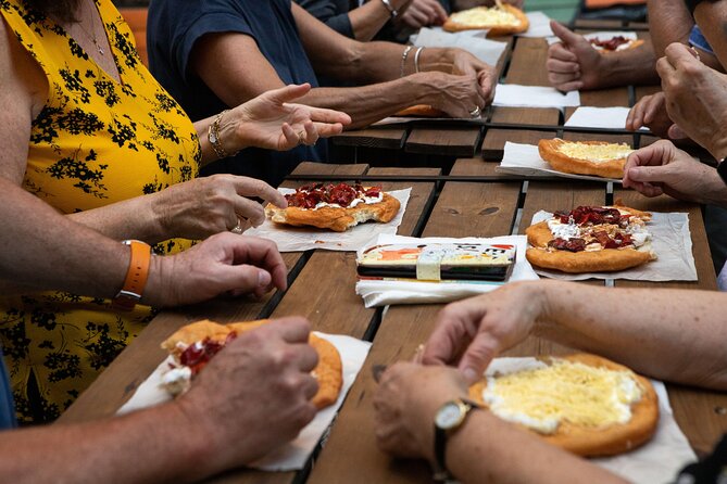 Budapest Bites: 3-hr Street Food Tour with Hungarian Delicacies - Why the small group matters