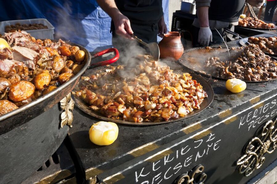 Budapest Street Food Tour with Snacks, Dessert & Beer - Private groups are the safer choice for special needs