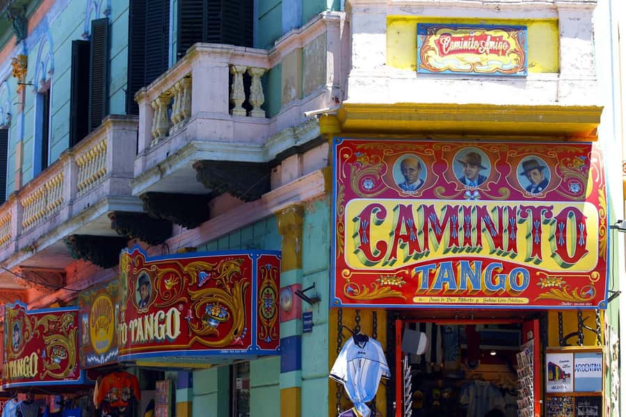 Buenos Aires Premium city tour with street food - Puerto Madero: a sharp change of mood