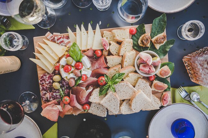 Buje: Authentic Istrian family farm, guided walk, foods & wine - Who will enjoy this two-hour visit