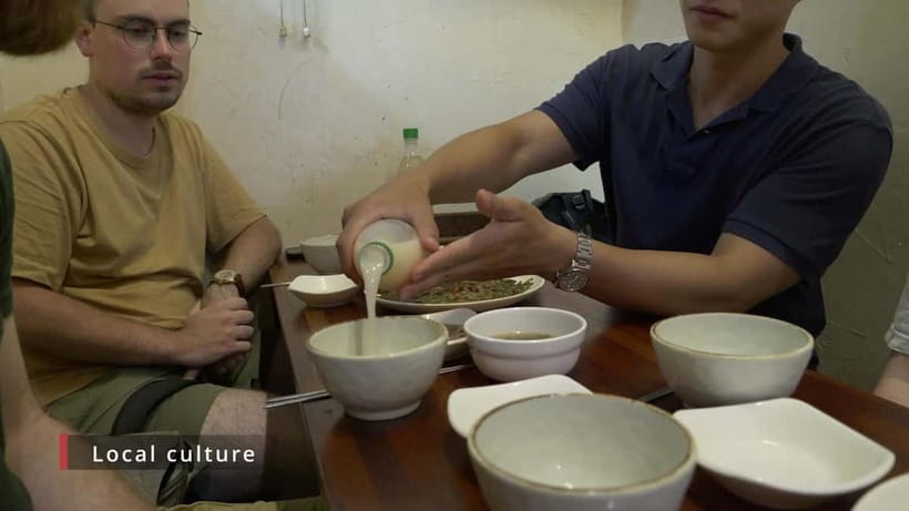 Busan: Food Market Tour, Smash Seafoods and Street Foods - Soju, beer, and makgeolli with a lesson in drinking culture