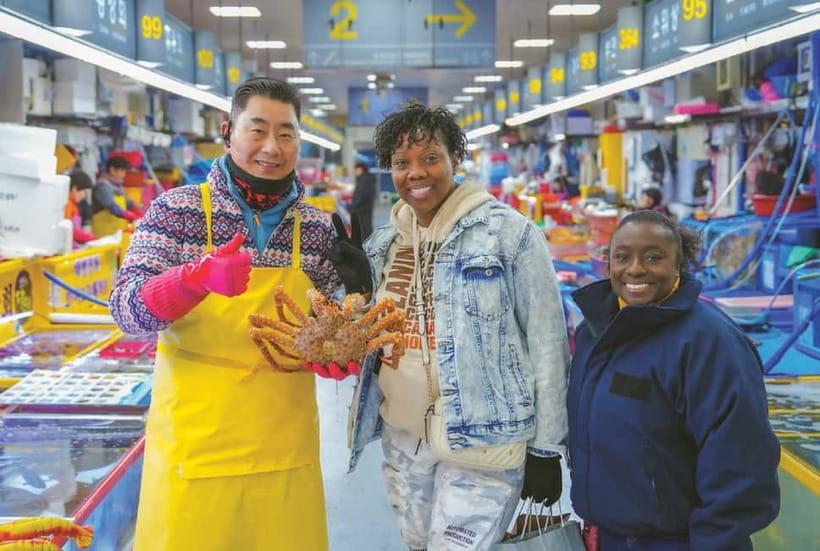 Busan: Gukje and Jagalchi Market Food Tour with Tastings - Jagalchi Market and Busan’s seafood culture