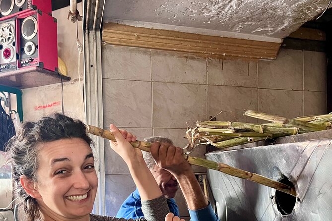 Cairo Street Food with a Local Family - Koshary among local diners