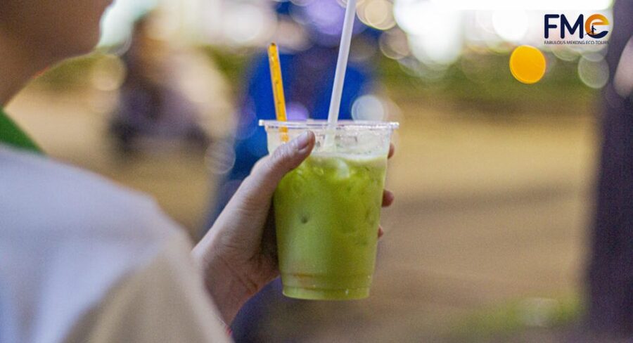 Can Tho: Walking street food tour designed by local chef - Đường Đề Thám and the art of the BBQ roll