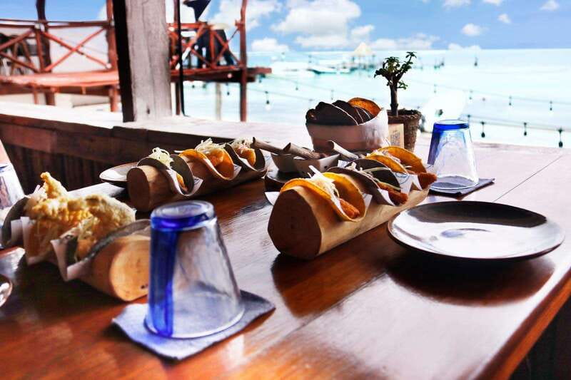 Cancún: Beachside Tacos & Town Tour with tequila tasing - Key points to know before booking