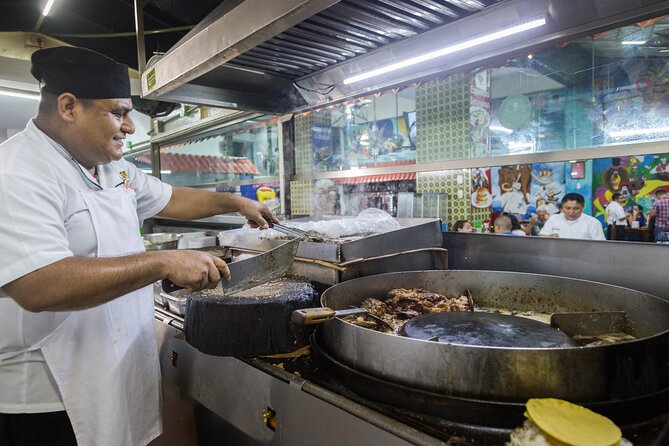 Cancun Local Experience: Taco and Beer Food Tour - Stop one: Mayan flavors in a panucho
