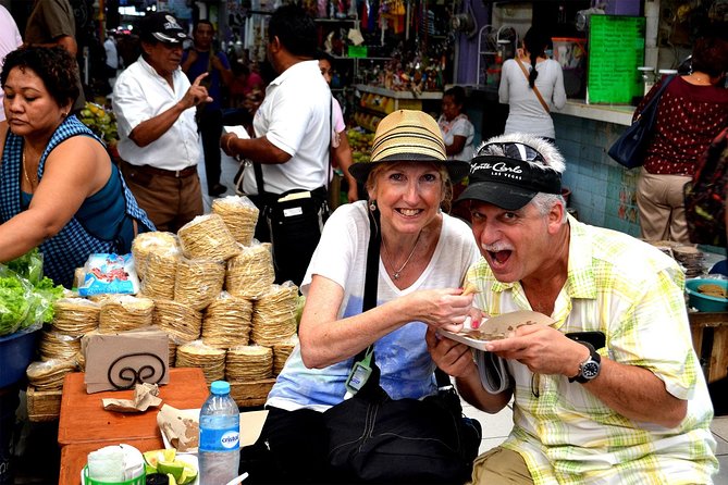 Cancun Private Foodies Market Tour and Street Food - What the private guide adds