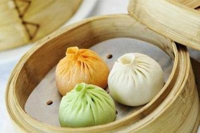 Cantonese Dim Sum Dinner with Pearl River Night Cruise in Guangzhou - The 6 pm hotel pickup keeps the evening easy