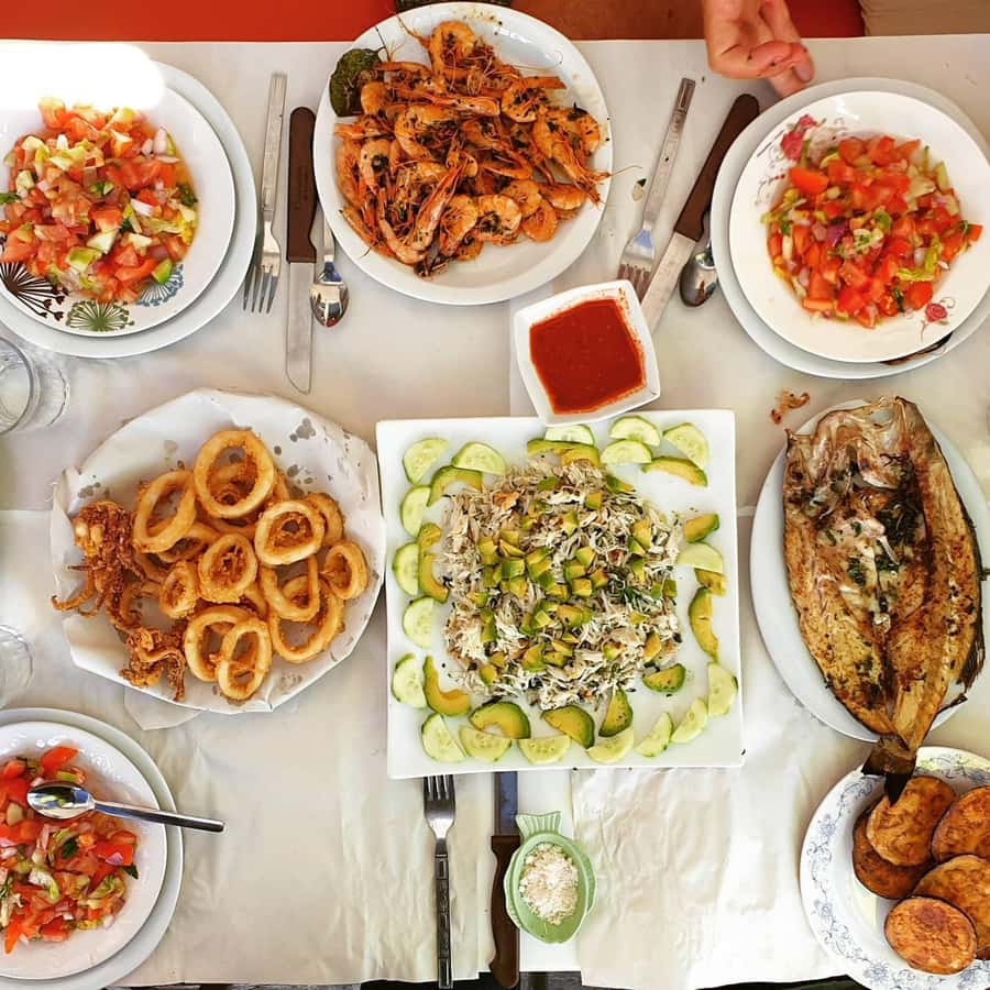 Casablanca: Central Market Food Tour with Tastings and Lunch - Key points to know