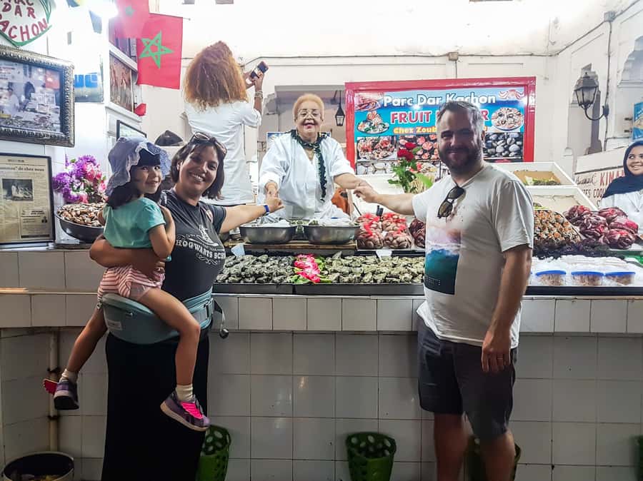Casablanca: Central Market Food Tour with Tastings and Lunch - What the $105 price covers