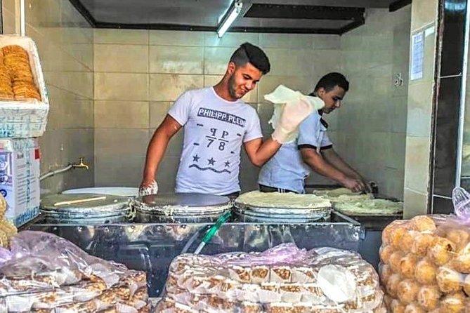 Casablanca Food Tour - Moroccan Street Food Tour - The guides make the difference
