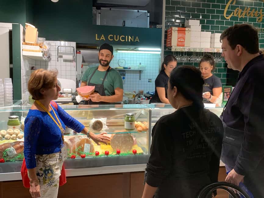 Catania Night Street Food & Backstreet Tour with a Local - Should you book it?