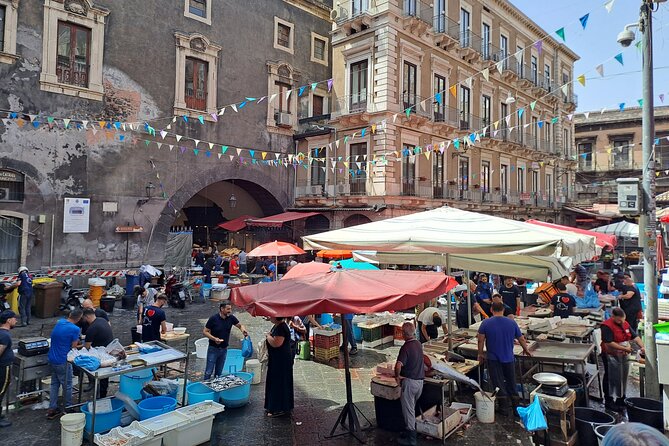 Catania Sicilian Street Food Tour: Small Group by Do Eat Better - Key points at a glance