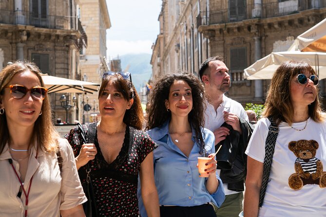 Catania Sicilian Street Food Tour: Small Group by Do Eat Better - Catanese cipollina in Piazza Università