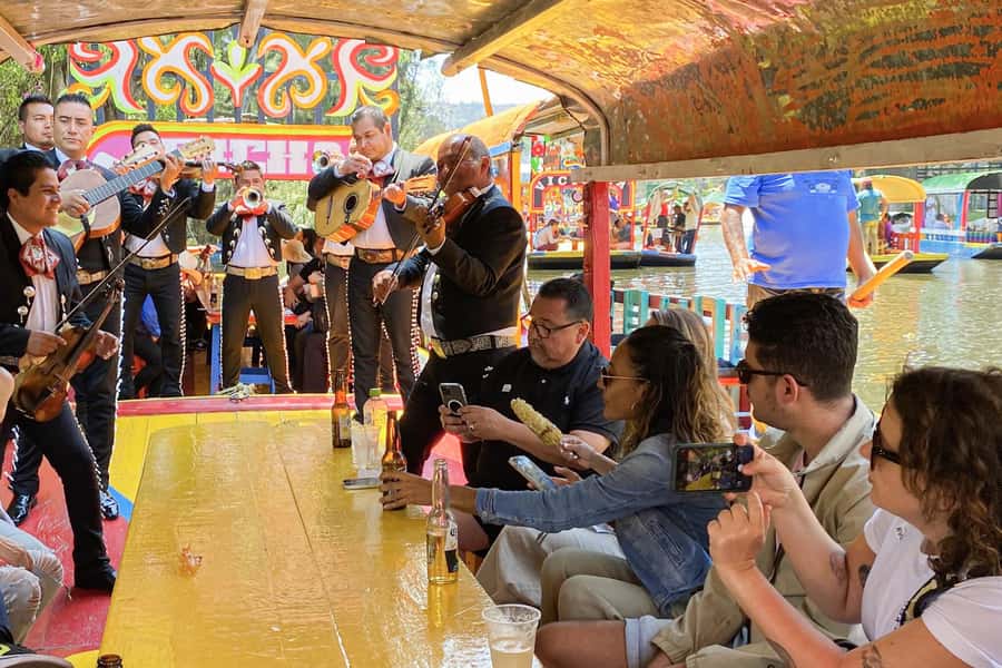 CDMX: Xochimilco Trajinera Party, Drinks, Mariachi & Tacos - Key points to know before booking