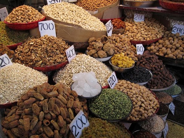 Chandni Chowk Delhi Food Tour with 15+ Tastings - Key points to know before booking