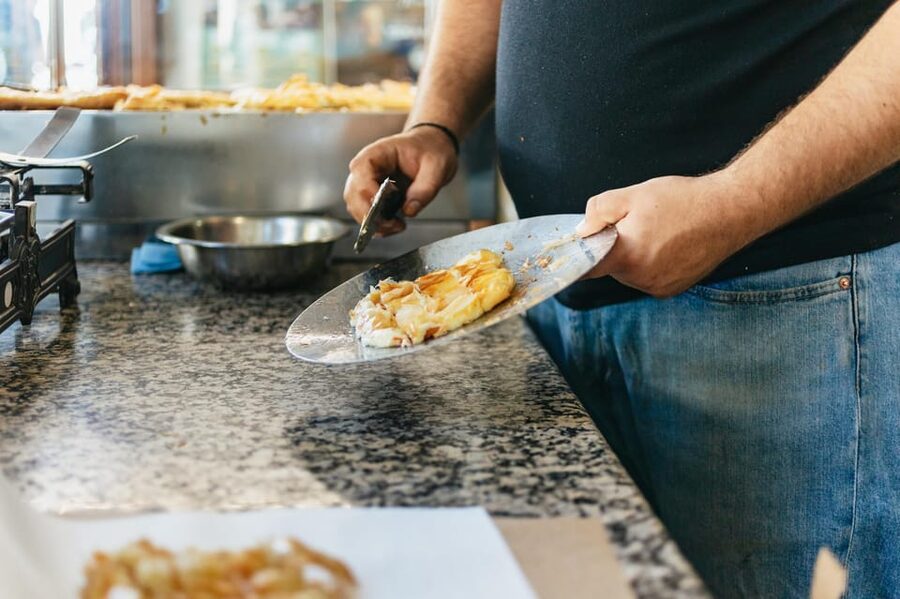 Chania: Old Town Highlights Guided Tour with Street Food - Street food with real portions