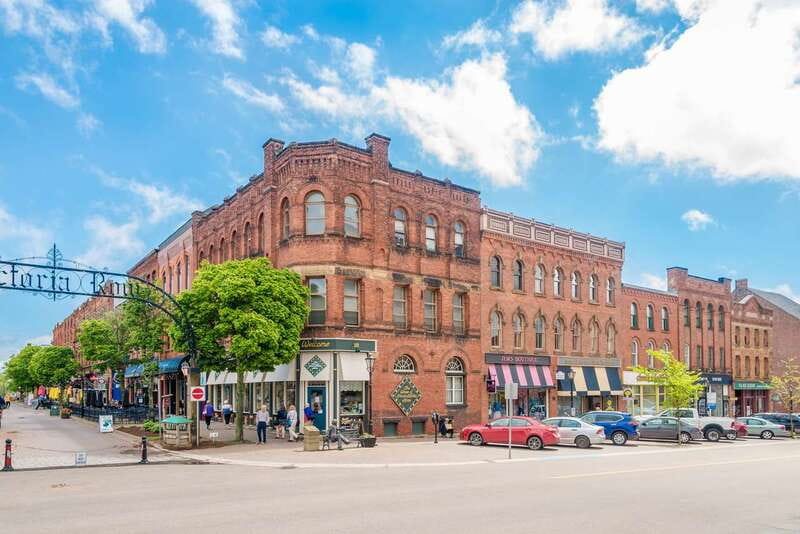 Charlottetown: Small Group Food Walking Tour - Province House, the Confederation Centre, and St. Dunstan’s