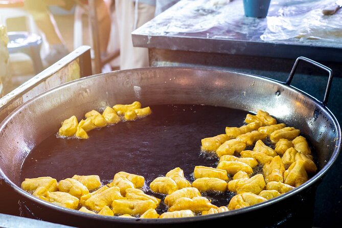 Chiang Mai Michelin Food Walking Tour with Professional Tour Guide - Is the food included?