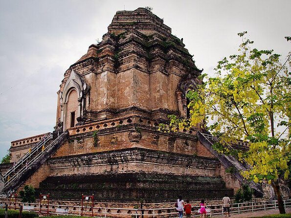 Chiang Mai Street Food Tour by Tuk Tuk with Pick Up - Key points to know before booking