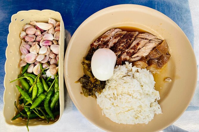 Chiang Mai Street Food Tour by Tuk Tuk with Pick Up - Chang Phuak Gate is the main food stop